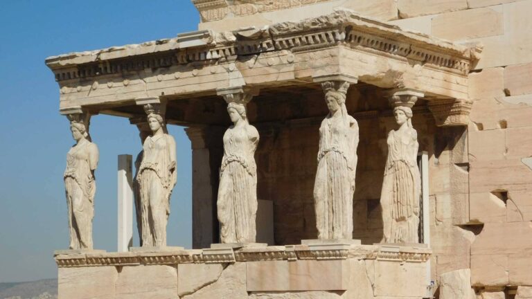 Parthenon_Karyatis